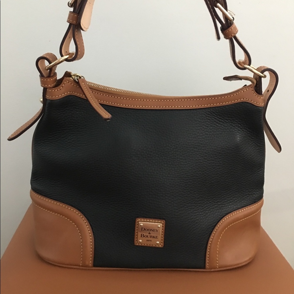 Dooney & Bourke Bags